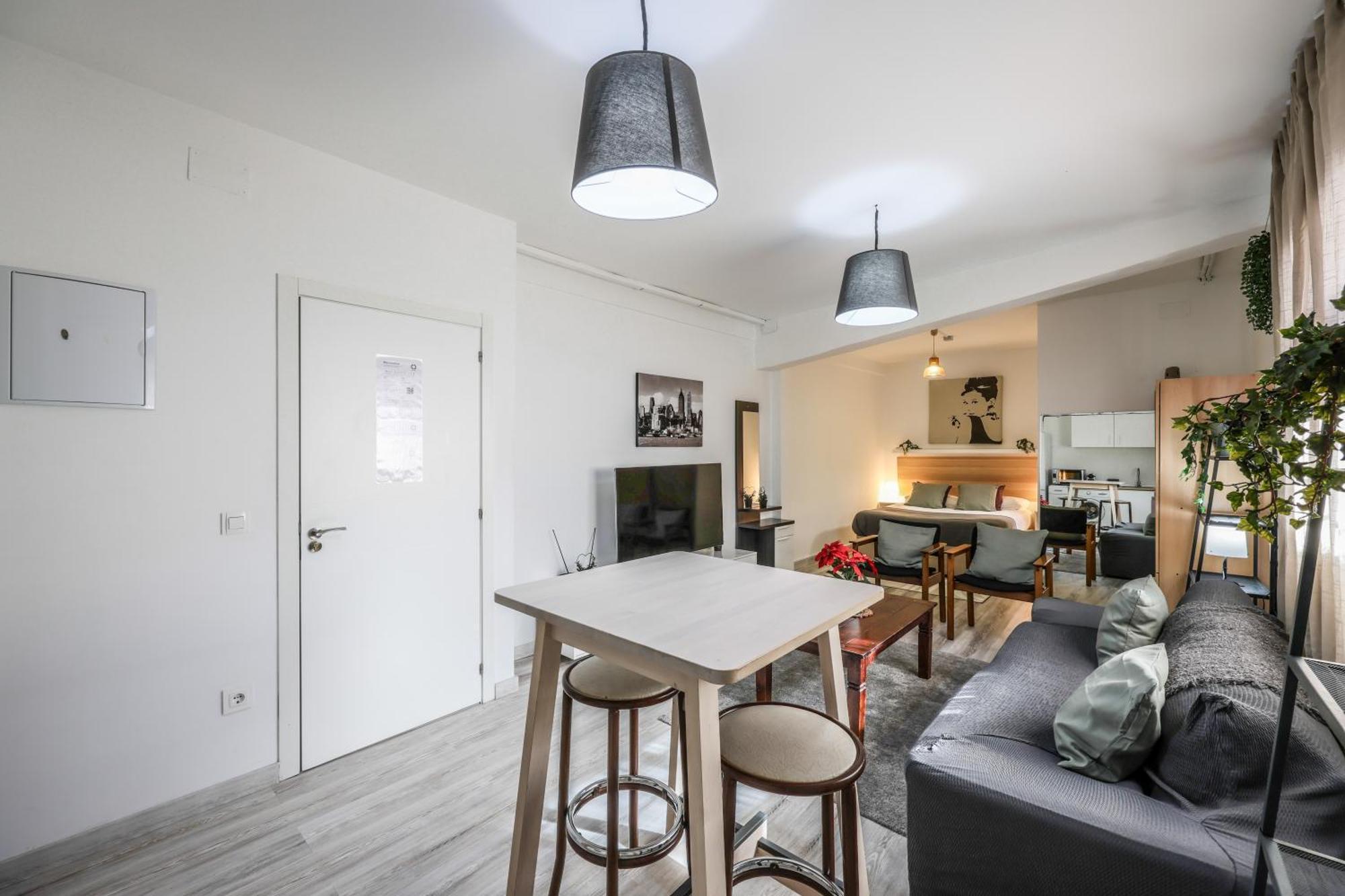 Algaba 28 Estudio San Isidro-Oporto-Vistalege Apartment Madrid Ngoại thất bức ảnh
